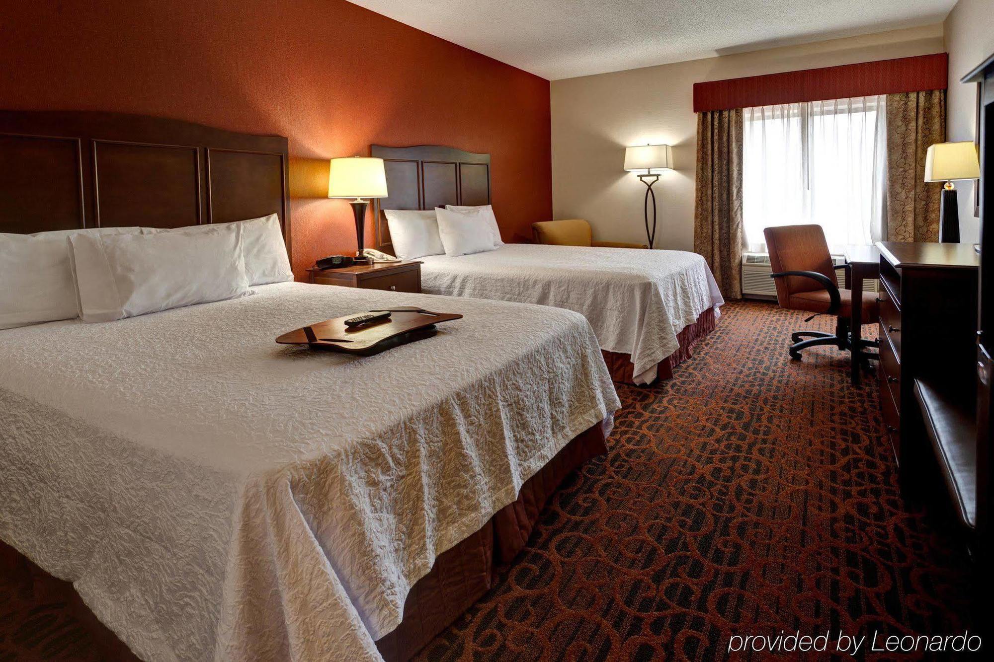 Hampton Inn Мангаттан Екстер'єр фото