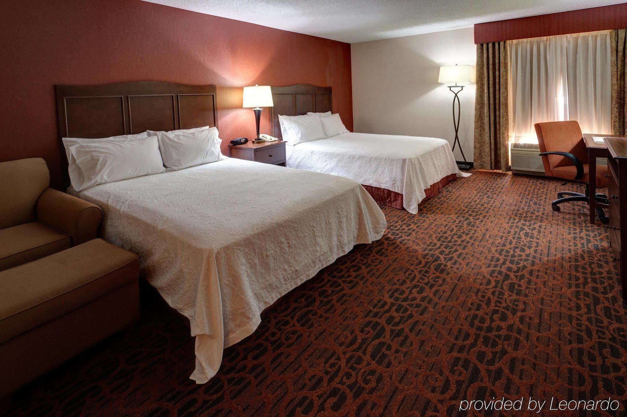 Hampton Inn Мангаттан Екстер'єр фото
