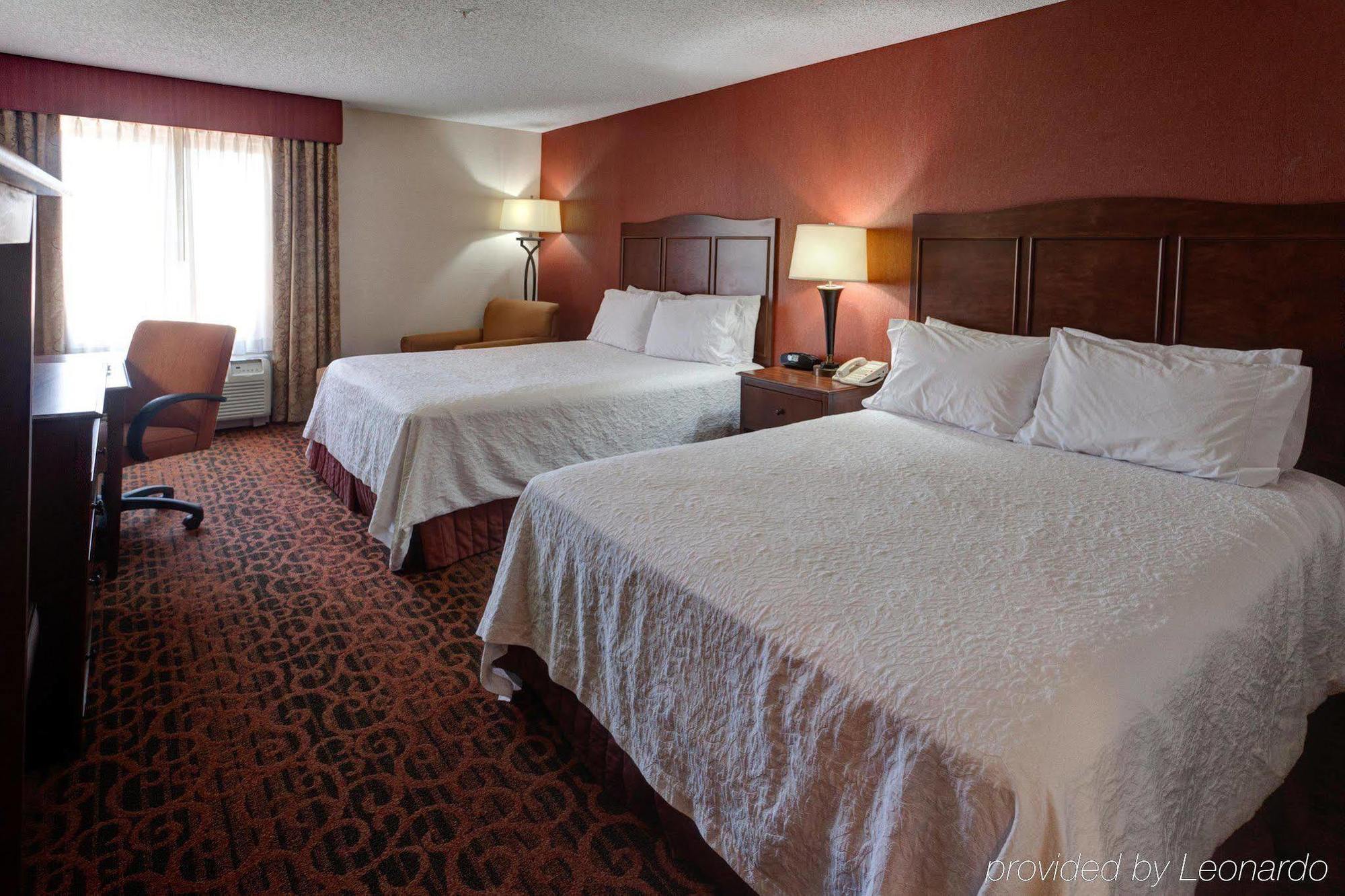 Hampton Inn Мангаттан Екстер'єр фото