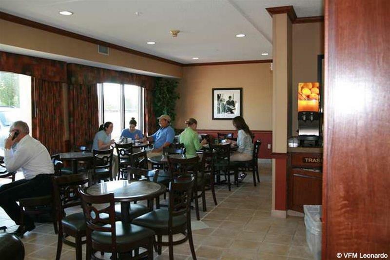 Hampton Inn Мангаттан Ресторан фото